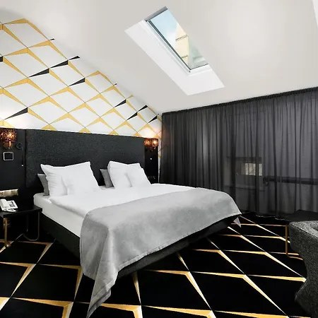 Ibb Grand Hotel