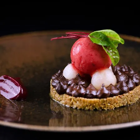 Ibb Grand Отель