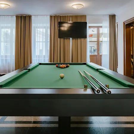 Отель Ibb Grand