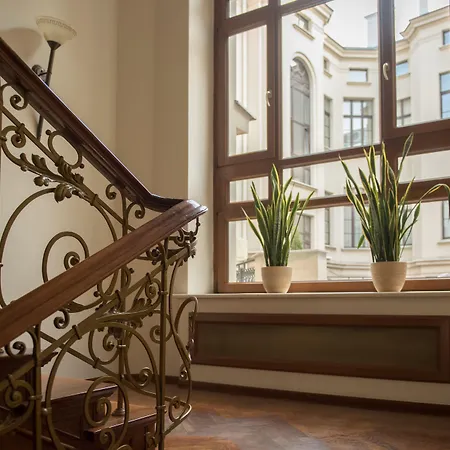 Отель Ibb Grand