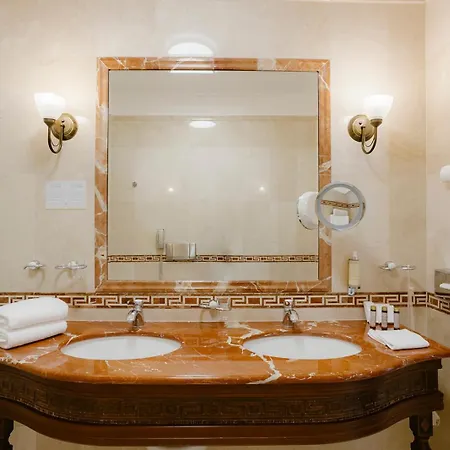 Ibb Grand Hotel Lublin