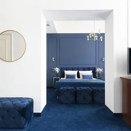 Hotel Ibb Grand